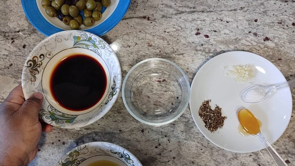 alt="Balsamic Vinaigrette ingredients in bowls"