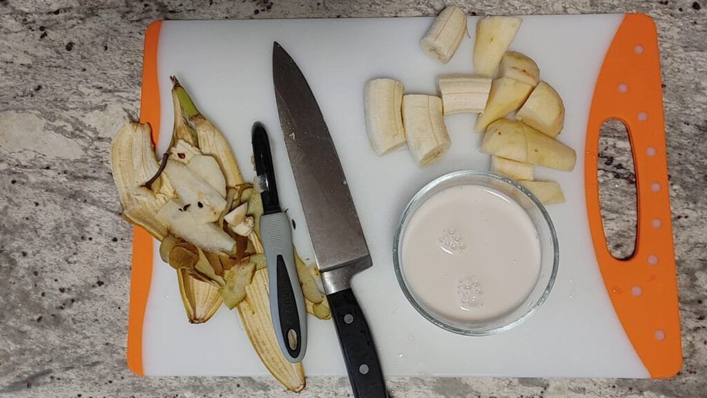 alt="Banana Pear Ingredients"