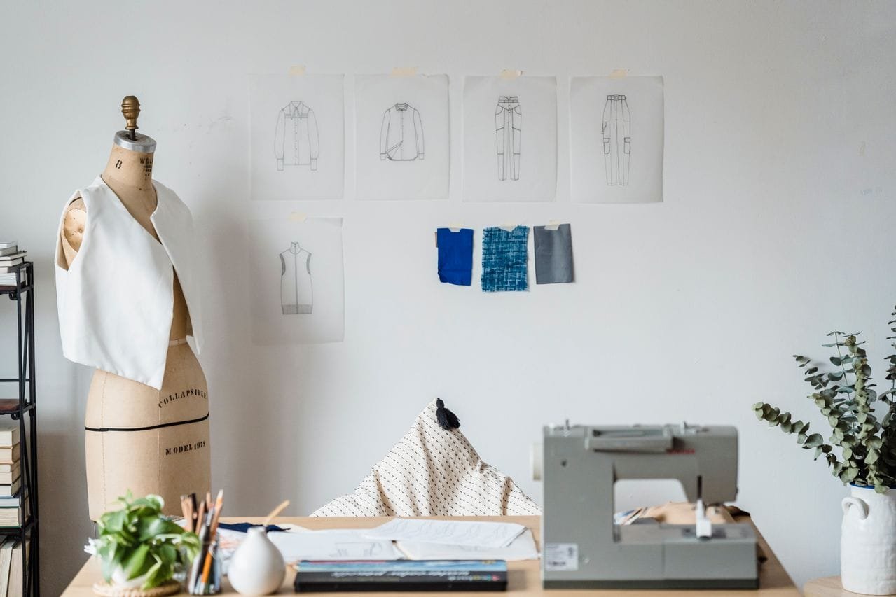 alt="Designer's studio"